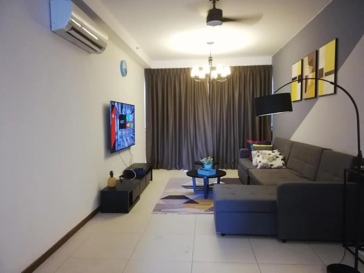 The Landmark By Katana 3Br To 4Br Luxury Seaview Landmark Homestay At Gurney 15-16Pax 无敌海景套房 Tanjung Tokong 0*,