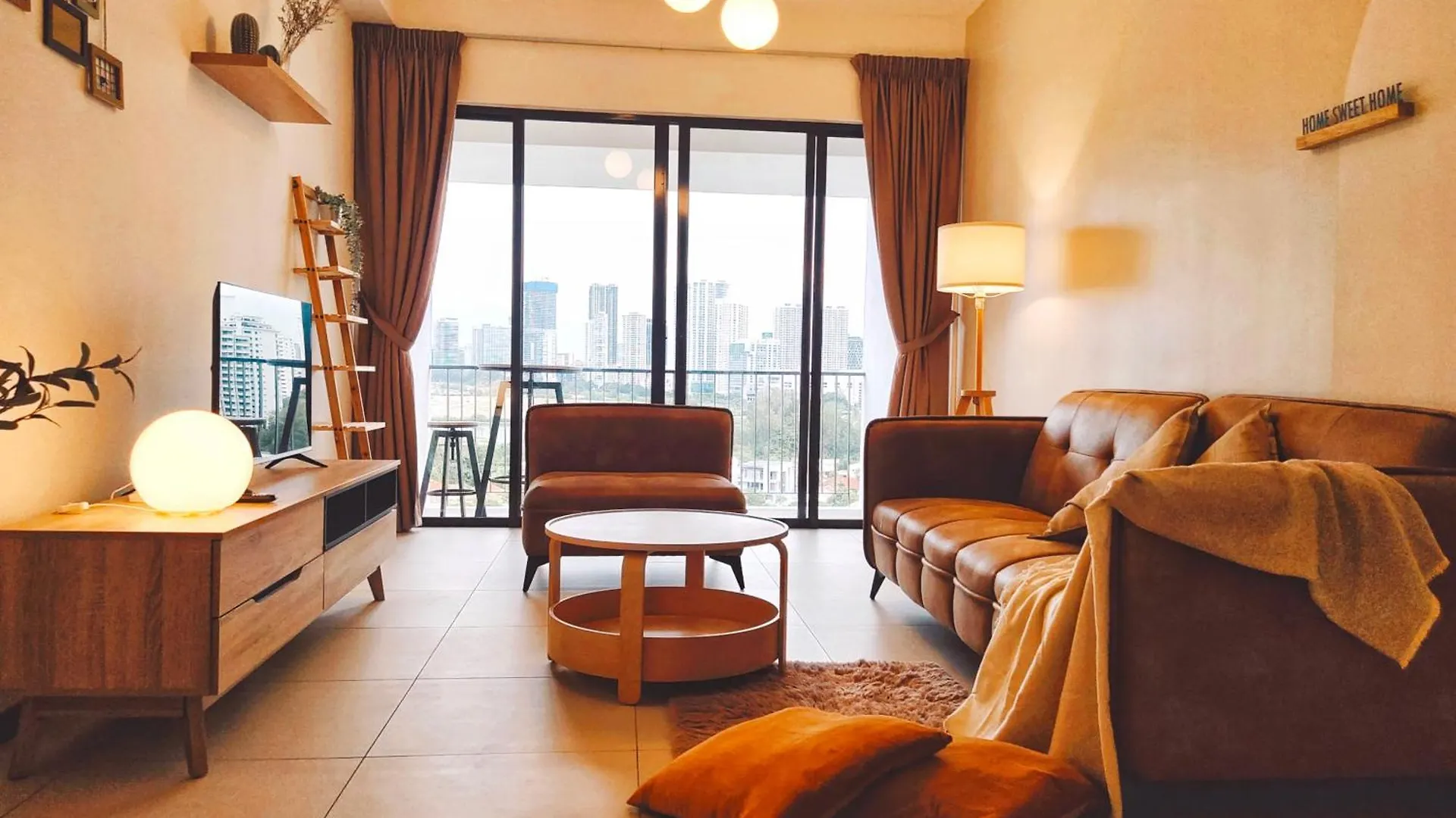 The Landmark By Katana 3Br To 4Br Luxury Seaview Landmark Homestay At Gurney 15-16Pax 无敌海景套房 Tanjung Tokong 0*,