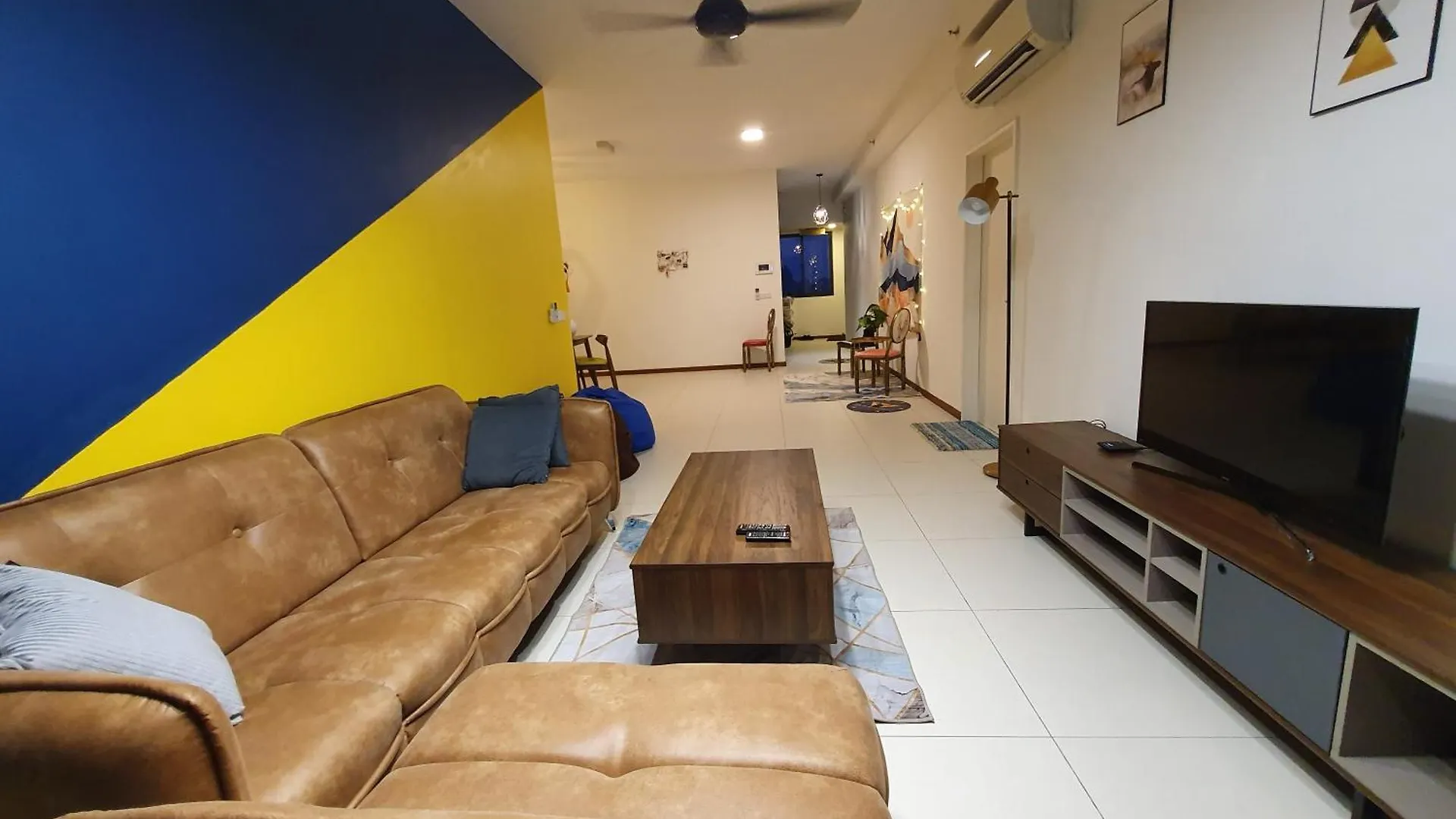 The Landmark By Katana 3Br To 4Br Luxury Seaview Landmark Homestay At Gurney 15-16Pax 无敌海景套房 Tanjung Tokong 0*,  Malásia