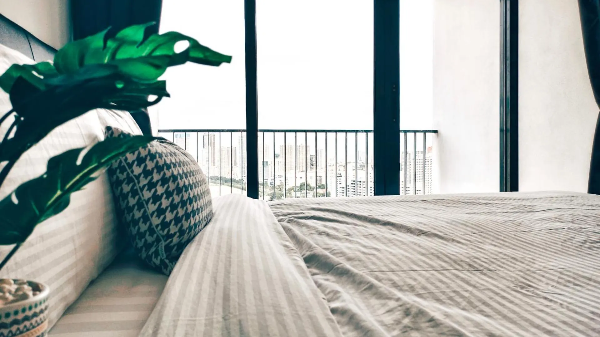 The Landmark By Katana 3Br To 4Br Luxury Seaview Landmark Homestay At Gurney 15-16Pax 无敌海景套房 Tanjung Tokong